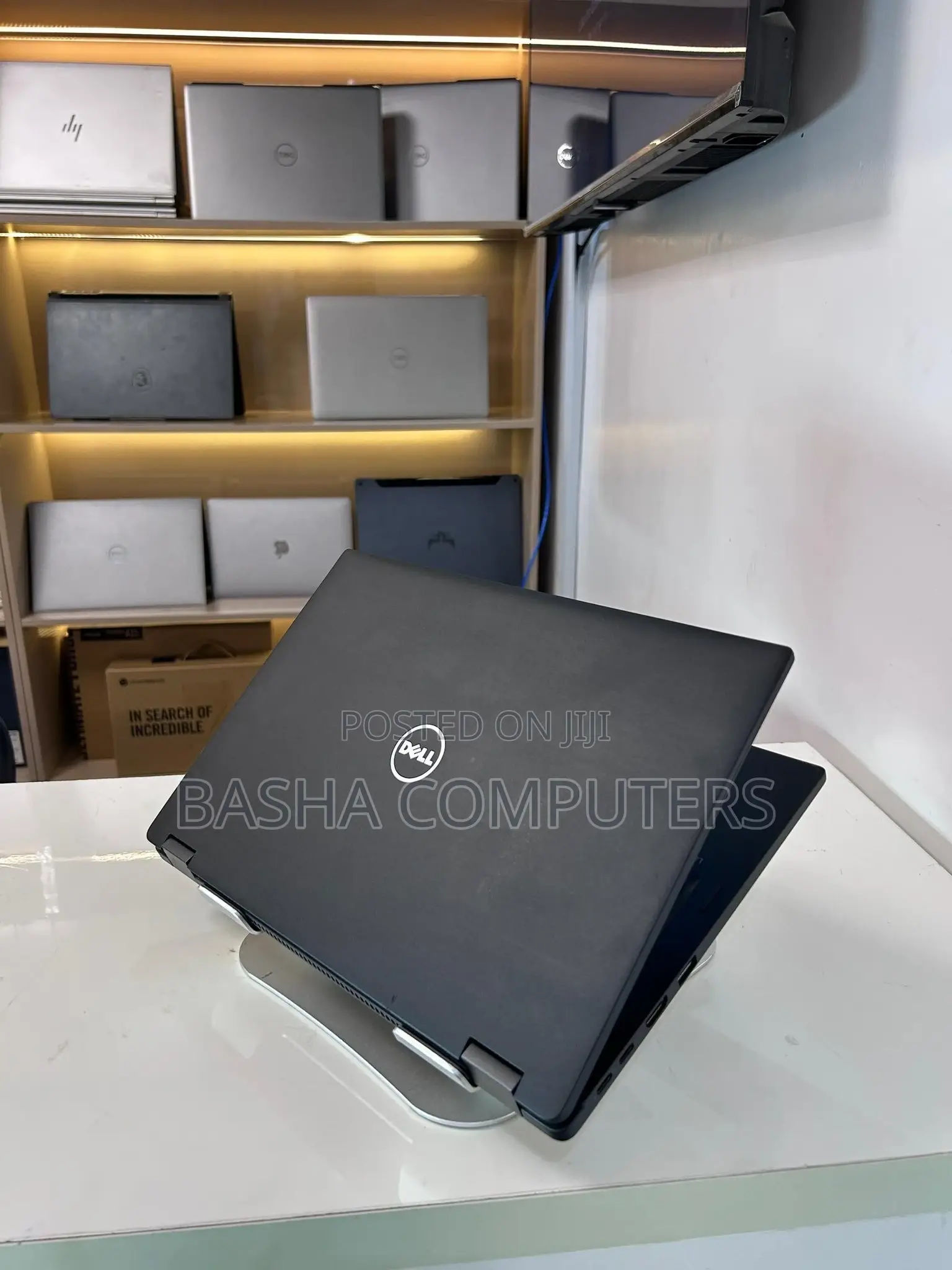 New Laptop Dell 8GB Intel Core i7 SSD 256GB