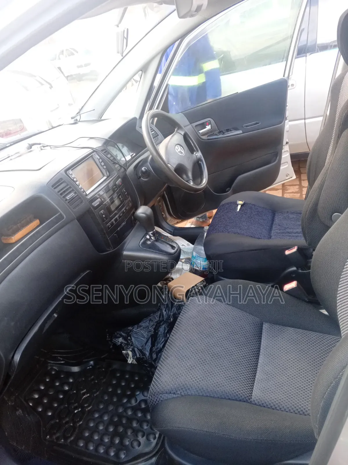 Toyota Corolla Spacio 2008 Gray