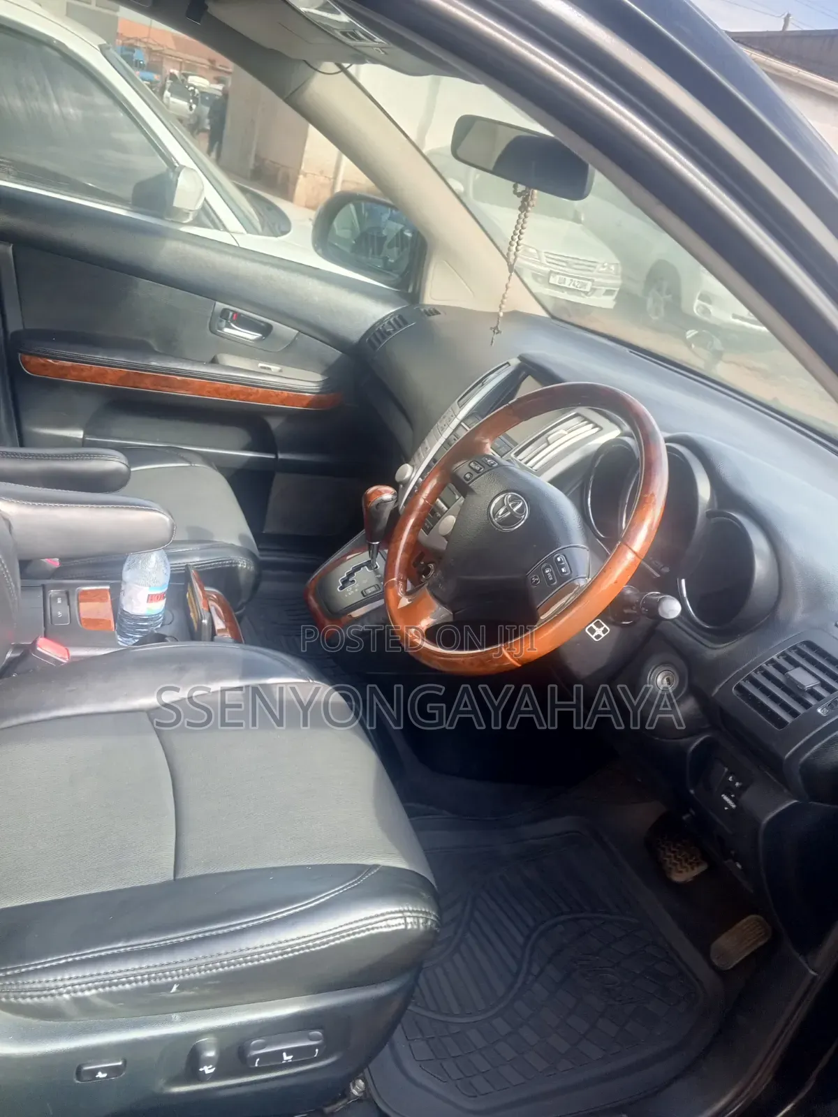 Toyota Harrier 2010 Black
