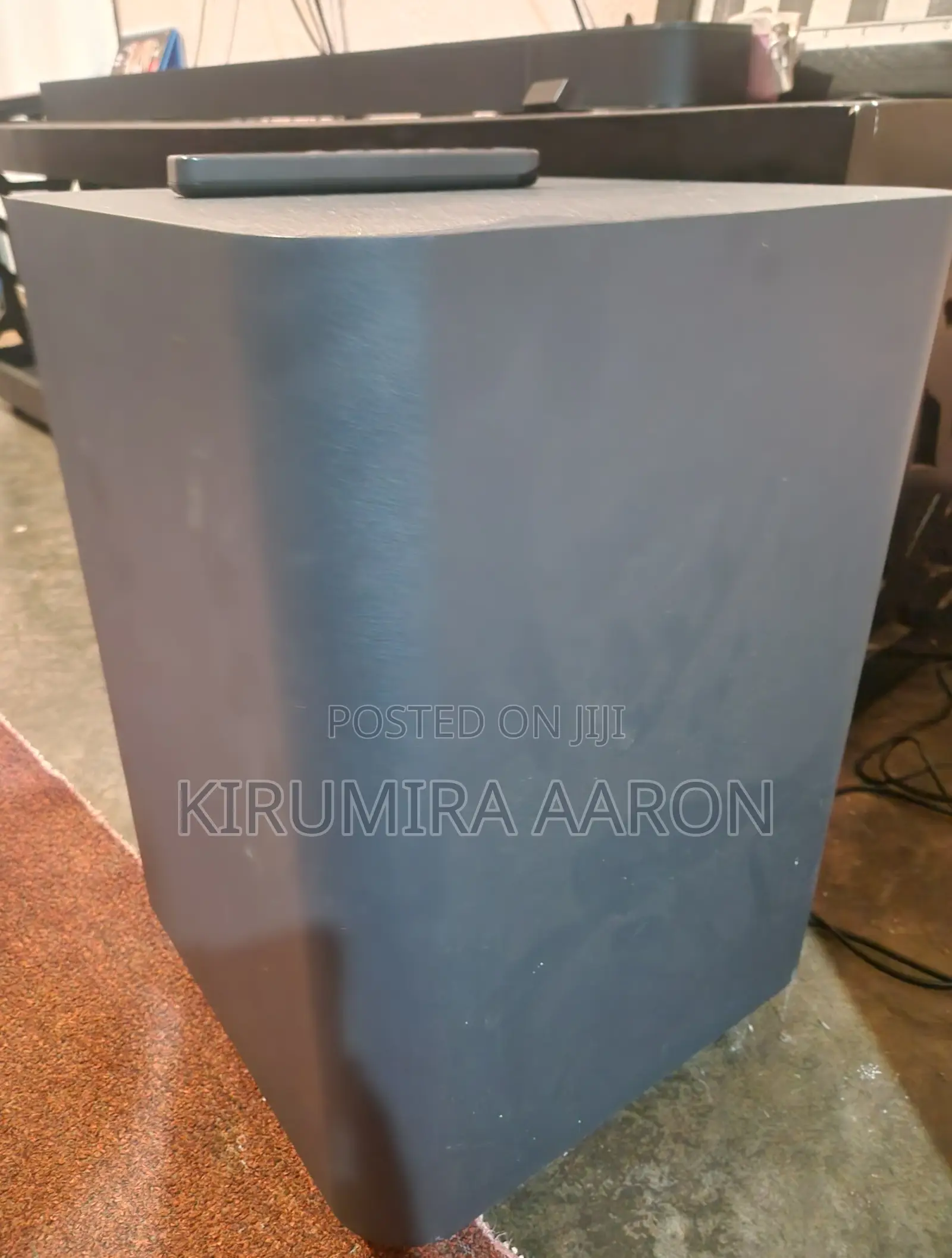 JBL 1000 Speaker