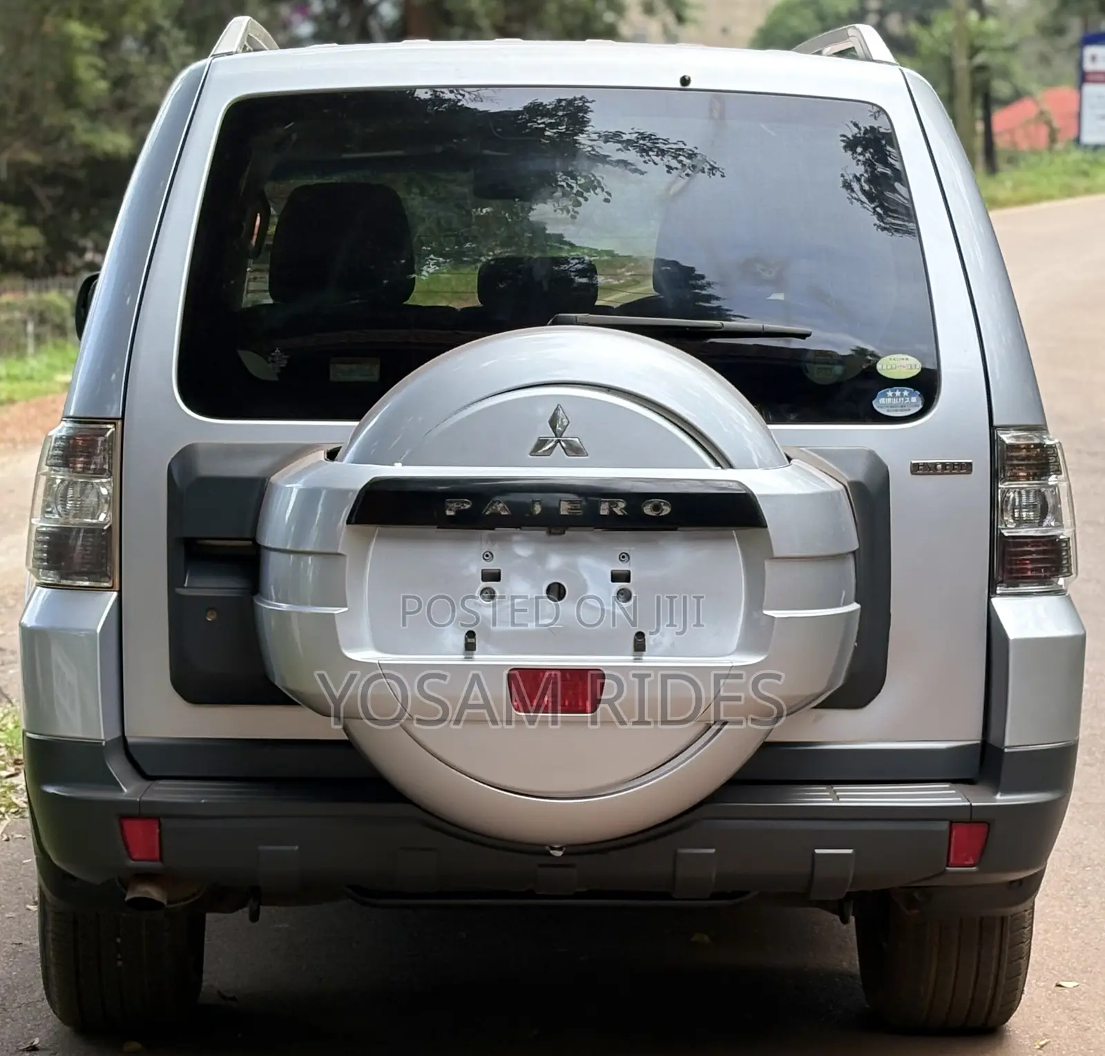 Mitsubishi Pajero 3.0 2011 Silver