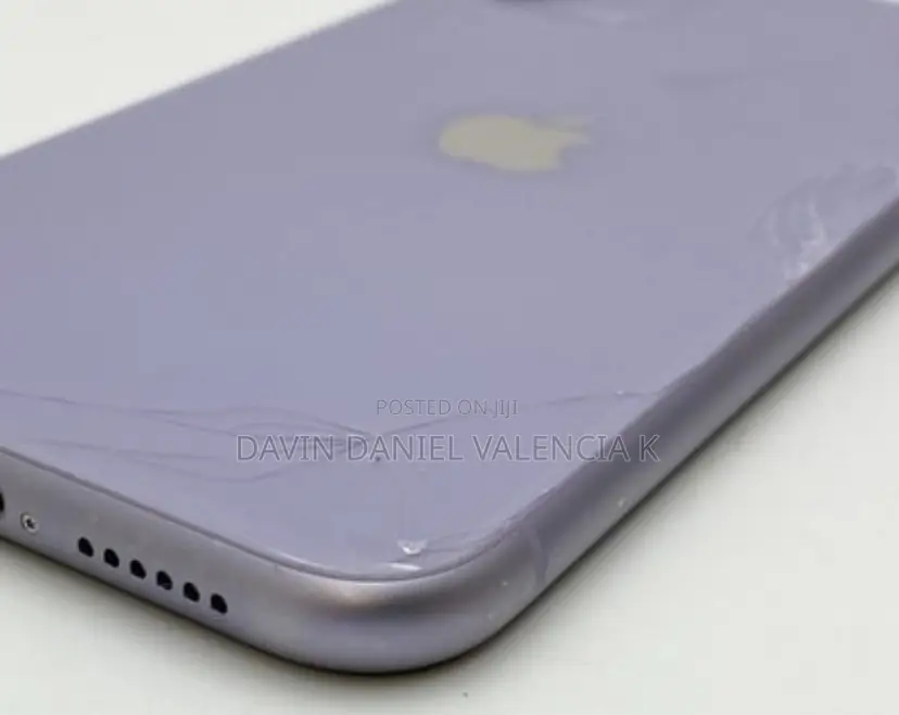 Apple iPhone 11 64 GB Purple