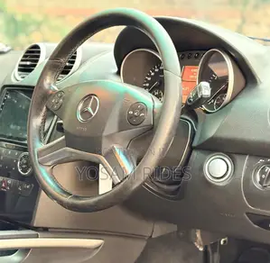Mercedes-Benz M Class ML 350 4Matic 2011 Silver