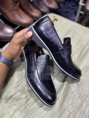 Elegant Classic Gentlemen Shoes