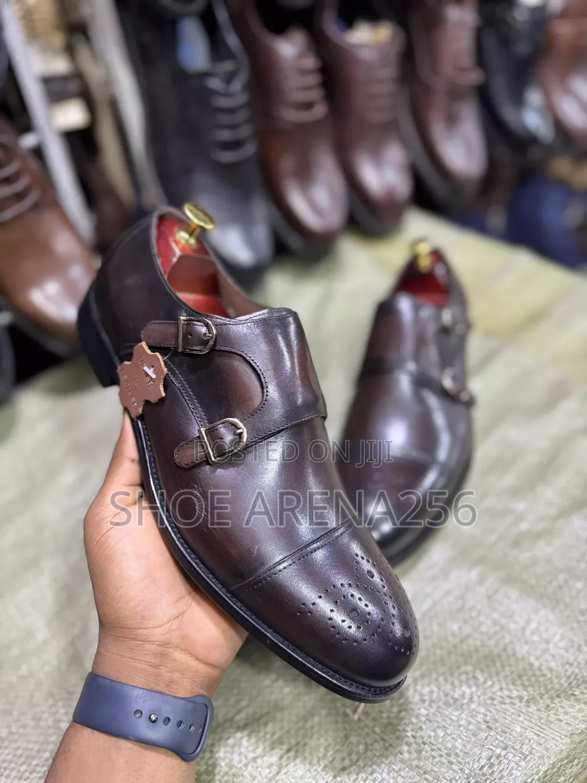 Elegant Classic Gentlemen Shoes