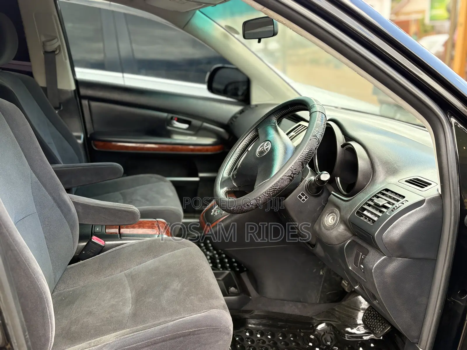 Toyota Harrier 2.4 2008 Black