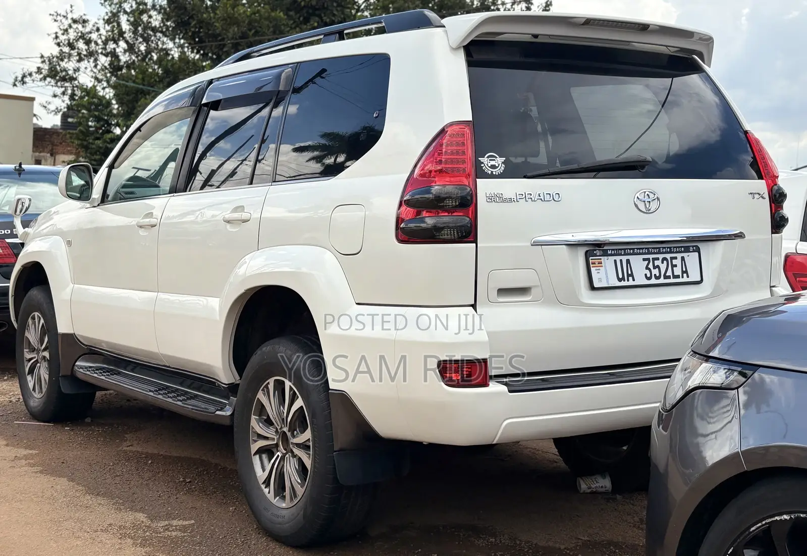 Toyota Land Cruiser Prado 4.0 Petrol TX 2009 White