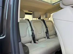 Mercedes-Benz Vito 2018 Brown