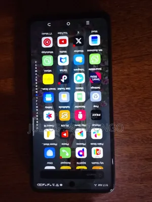 Tecno Spark 20 128 GB Black