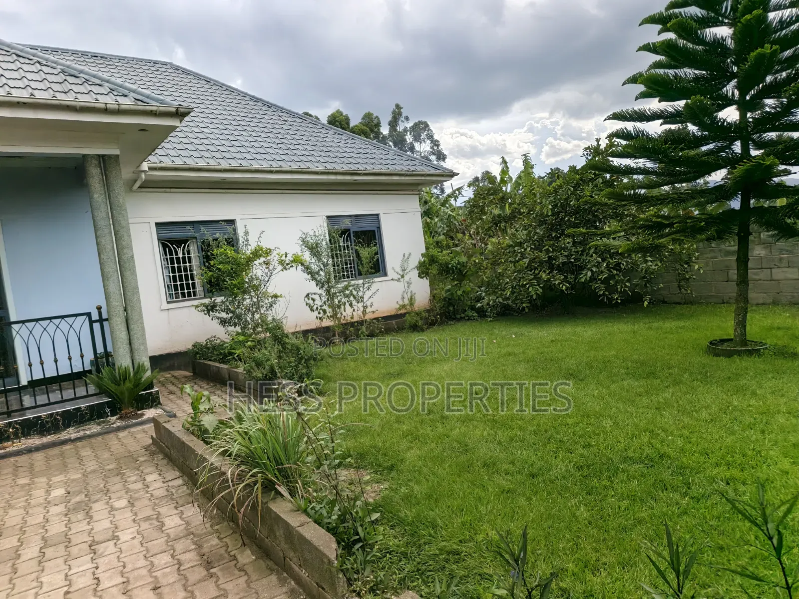 Furnished 3bdrm Bungalow in Hess Properties, Kabalore for sale