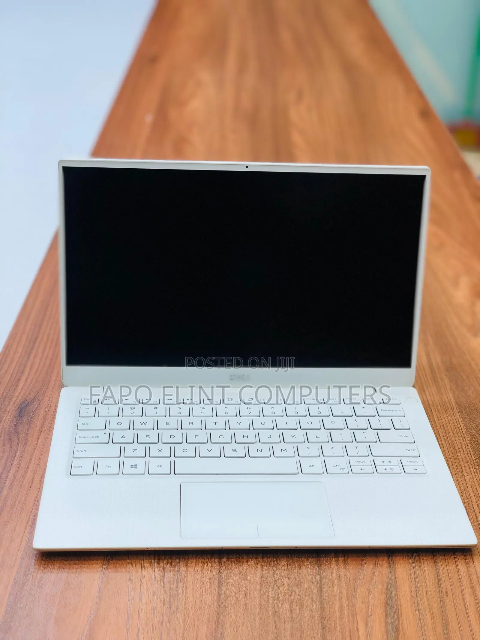 Laptop Dell XPS 13 7390 8GB Intel Core i7 SSD 256GB
