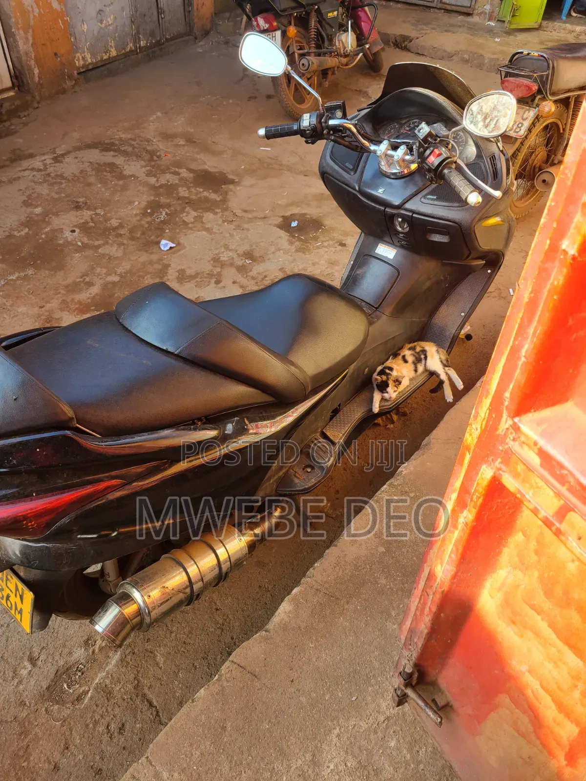 Honda Forza 2013 Black