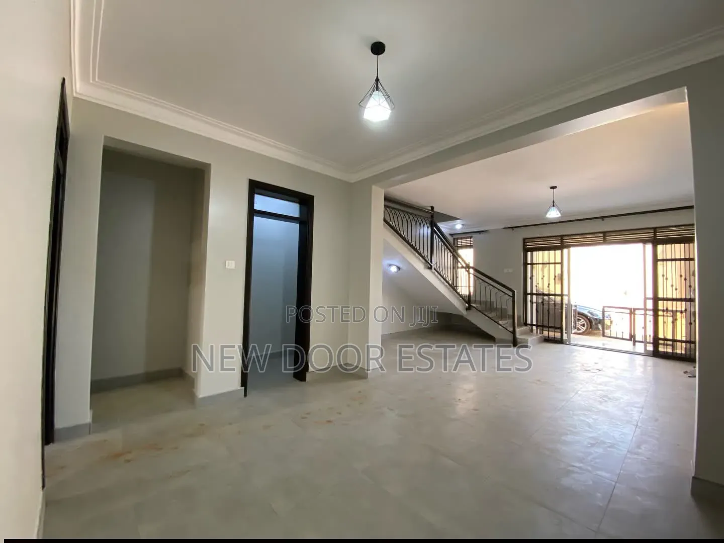 2bdrm Duplex in Kira, Central Division for rent