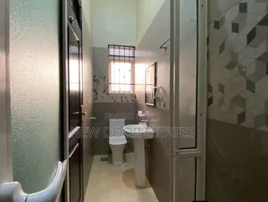 2bdrm Duplex in Kira, Central Division for rent