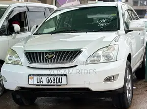 Toyota Harrier 2.4 2012 White
