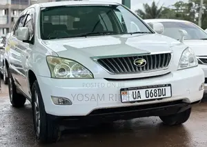 Toyota Harrier 2.4 2012 White