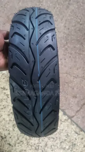 90/100-10 Tyres for Passola,Scooter and Other Bikes