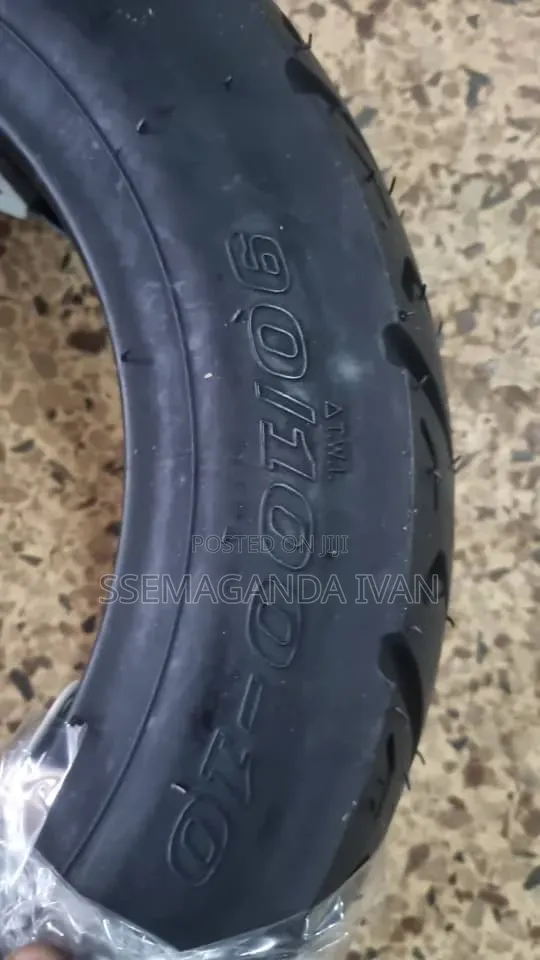 90/100-10 Tyres for Passola,Scooter and Other Bikes