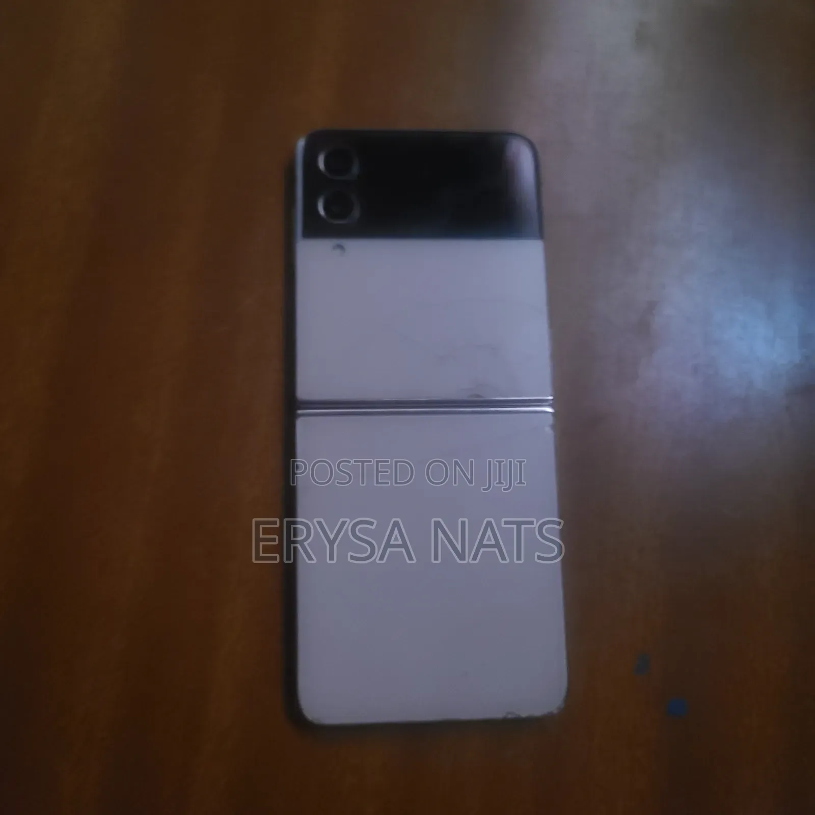 Samsung Galaxy Z Flip4 256 GB Gold