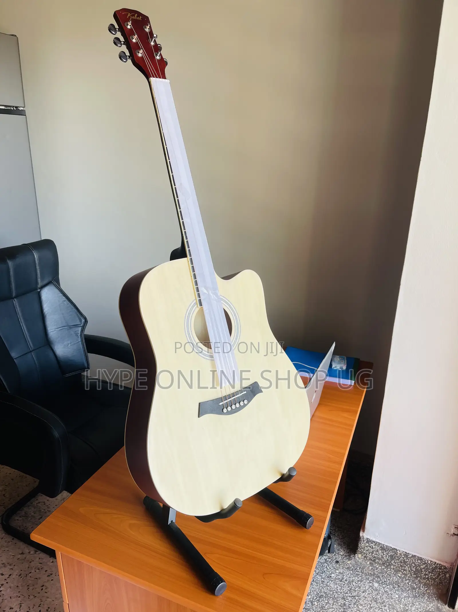 Star-Strings Brandnew Acoustic Guitar