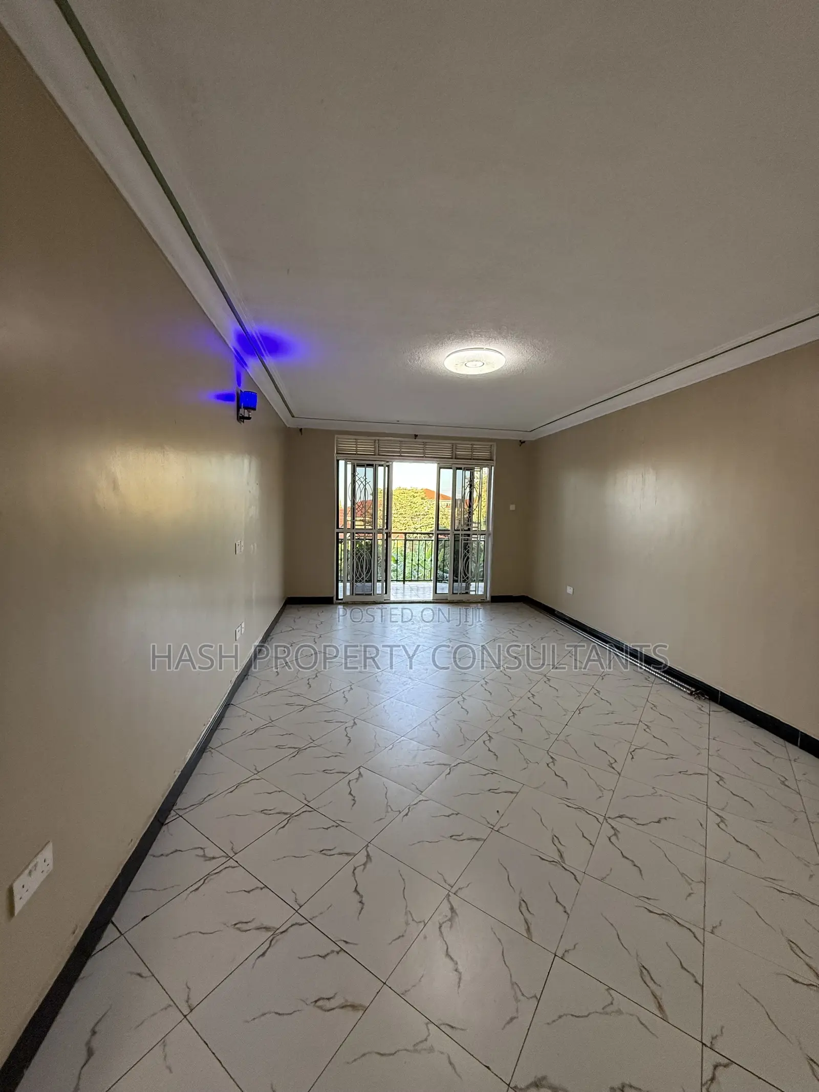 3bdrm Apartment in Muyunyo, Central Division for rent
