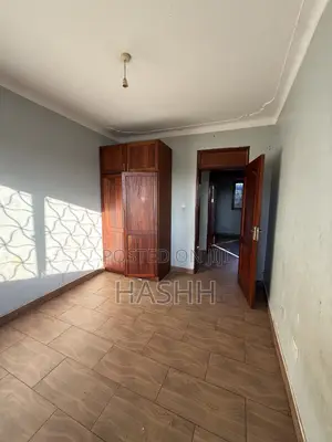 3bdrm Apartment in Muyunyo, Central Division for rent