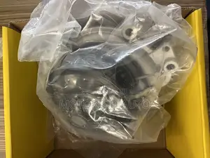 Engine Water Pump Mercedes