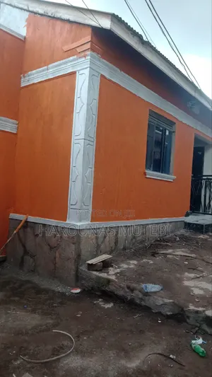 5bdrm House in Kabulengwa Nansana, Wakiso / Wakiso for sale