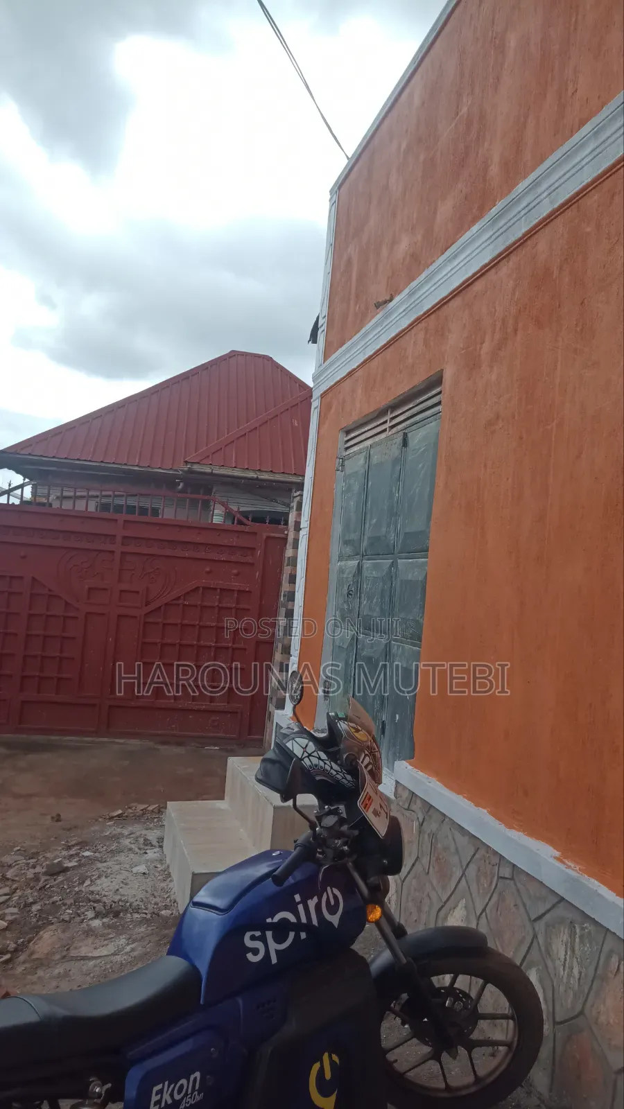 5bdrm House in Kabulengwa Nansana, Wakiso / Wakiso for sale