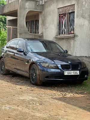 BMW 320i 2009 Blue
