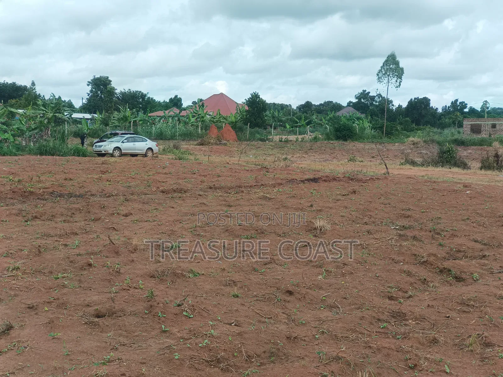10 Acres of Lake View Land in Kasanje Entebbe