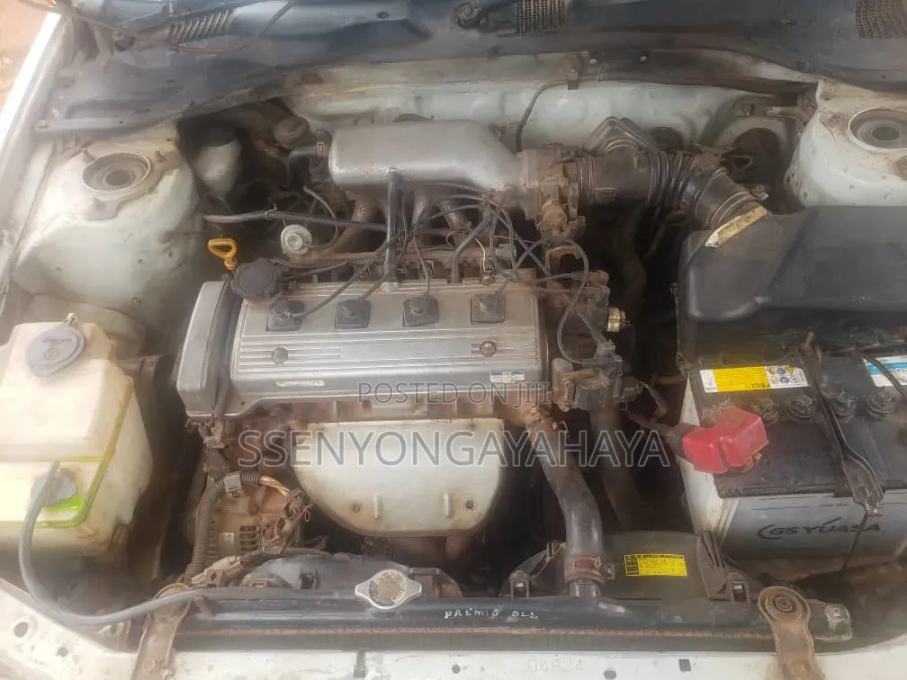 Toyota Premio 2001 White