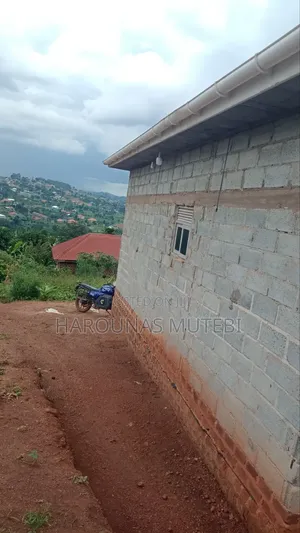 Furnished 2bdrm House in Residential, Wakiso / Wakiso for sale