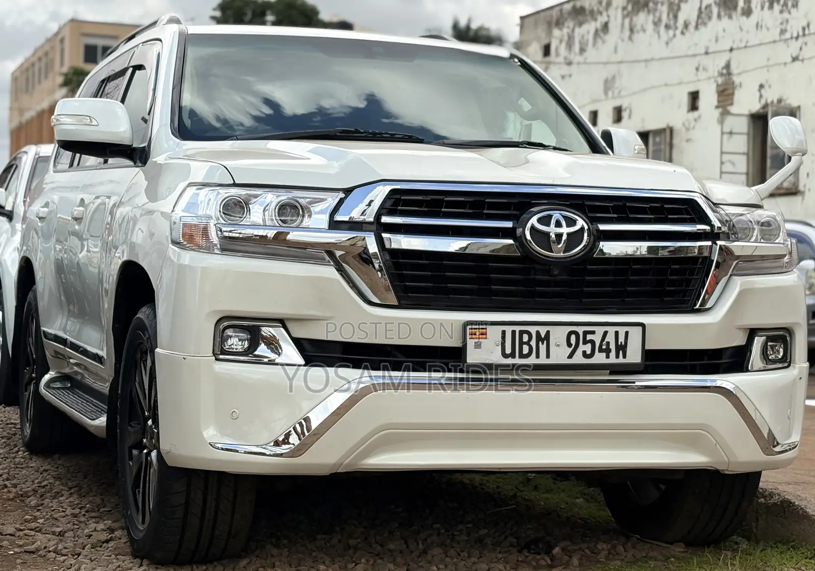 Toyota Land Cruiser 4.6 V8 ZX 2012 White