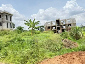 100by50ft Plot for Sale in Buwate