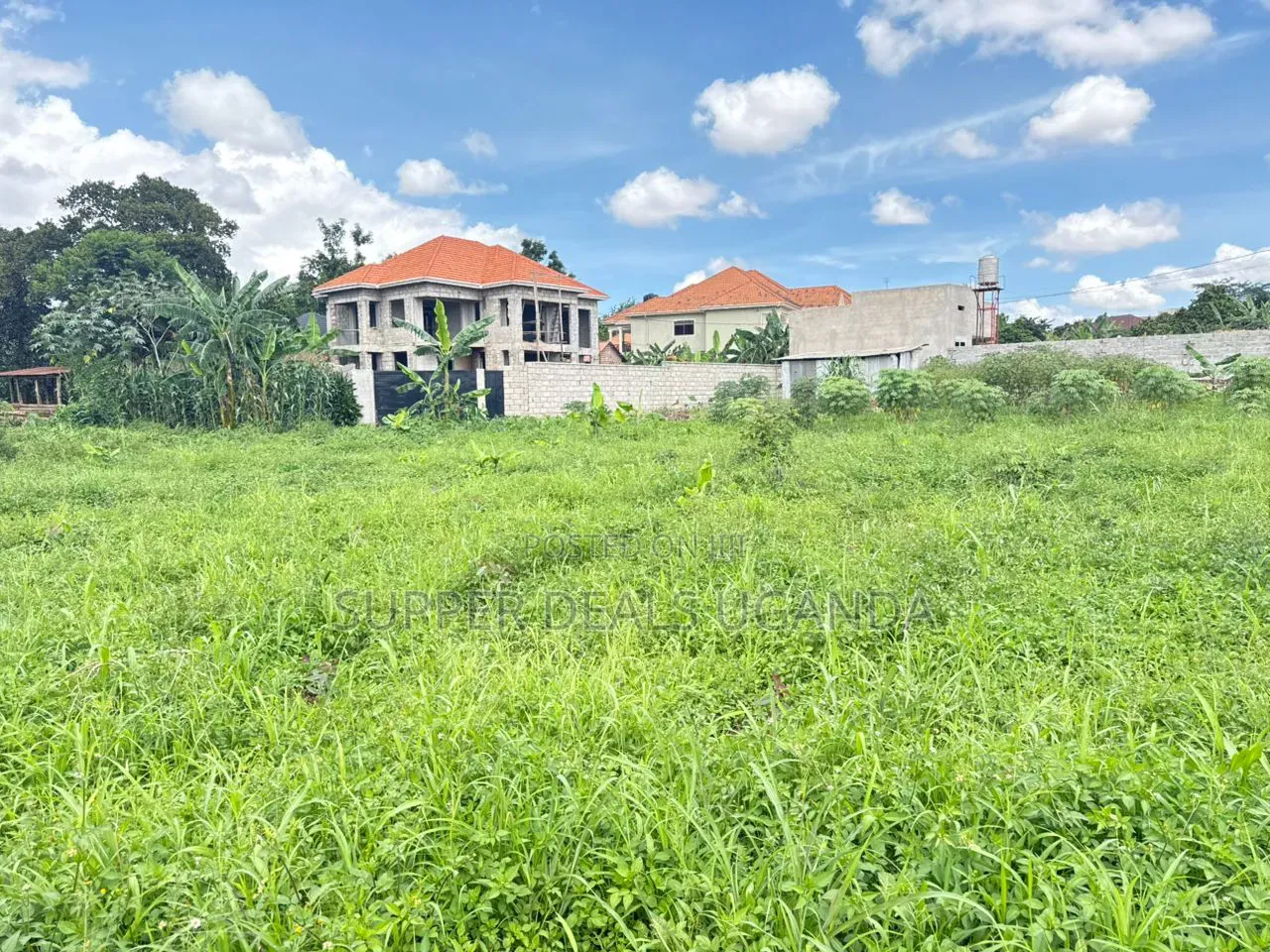 100by100ft Plot for Sale in Najjera