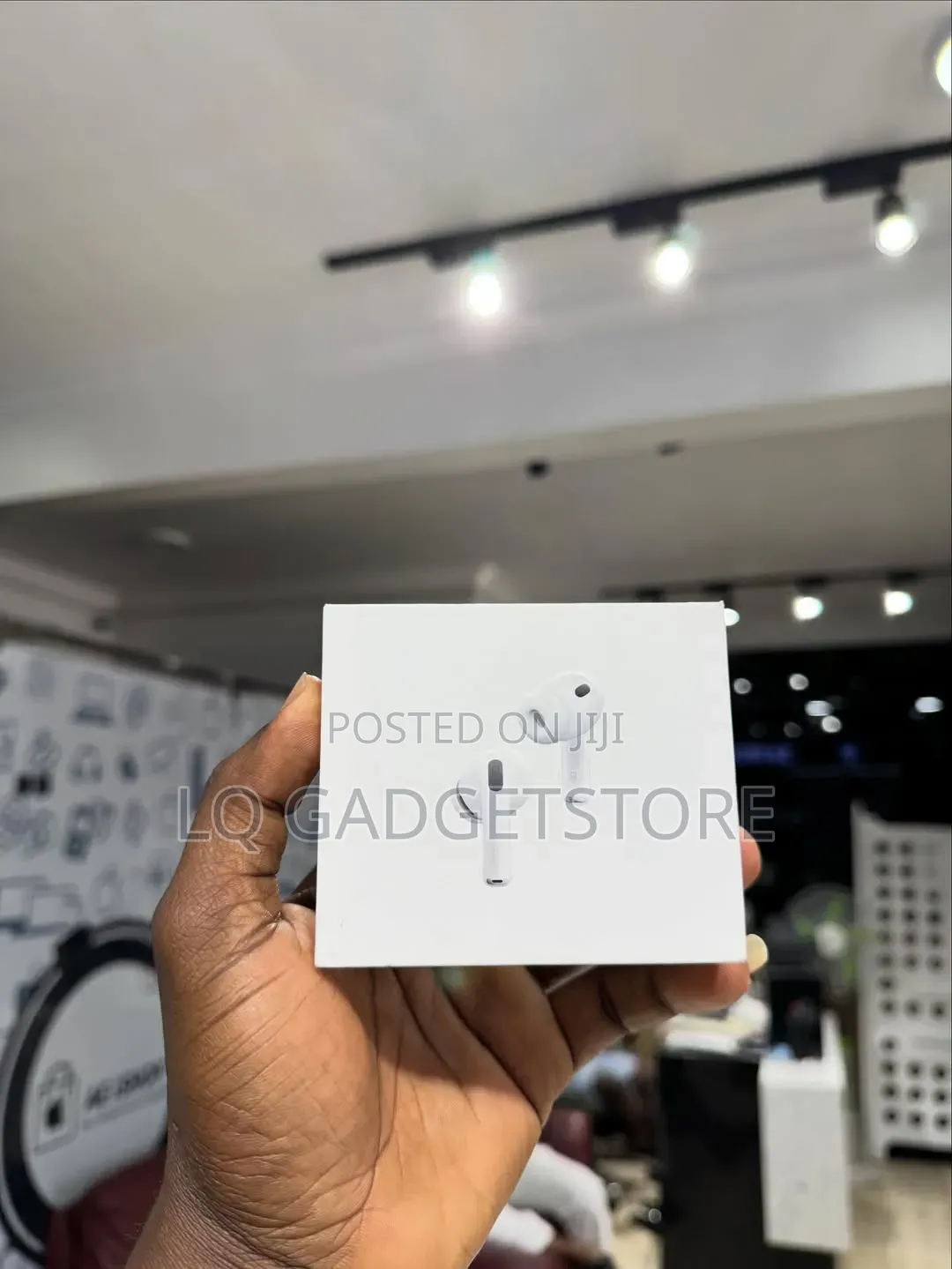 Original Airpod Pro 3