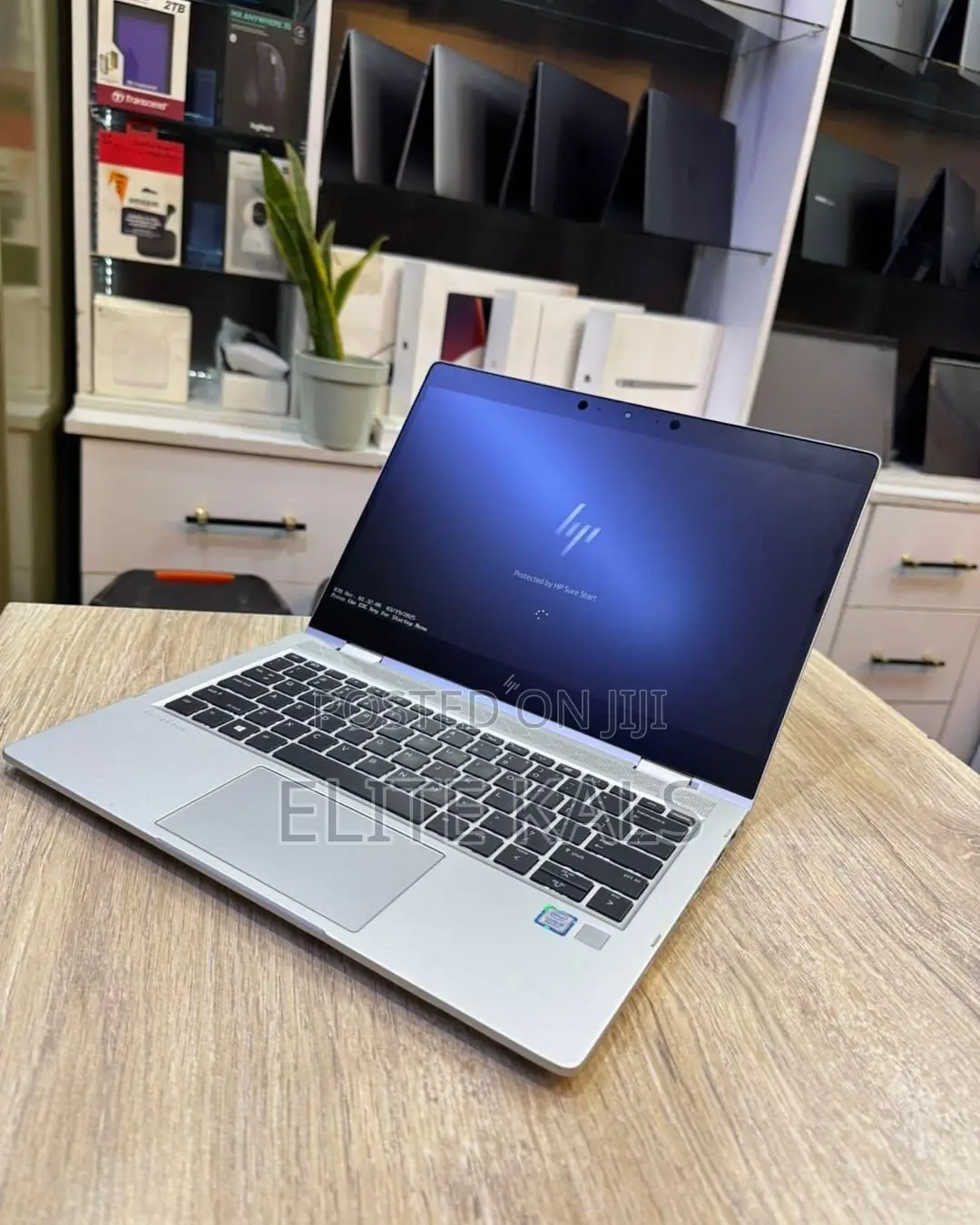 New Laptop HP EliteBook 640 G9 16GB Intel Core i5 SSHD (Hybrid) 256GB