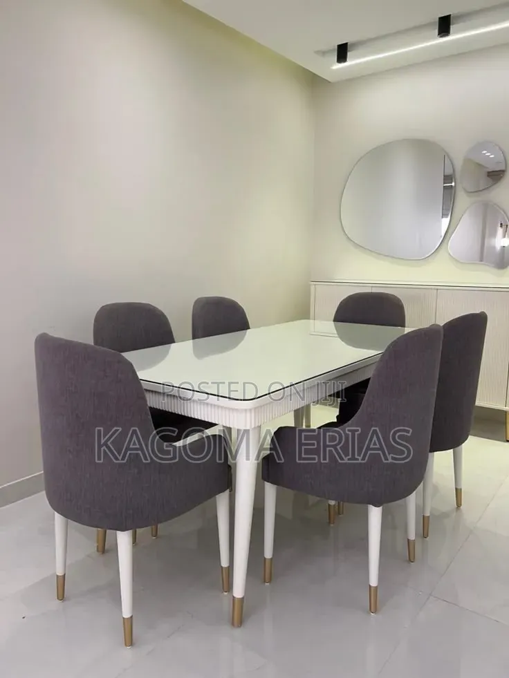 Mordern Dining Table