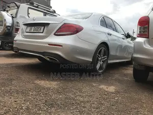 Mercedes-Benz E200 2020 Silver