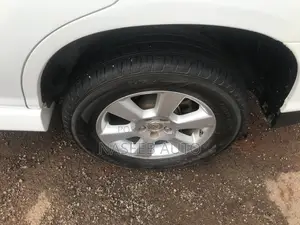 Toyota Harrier 2008 White