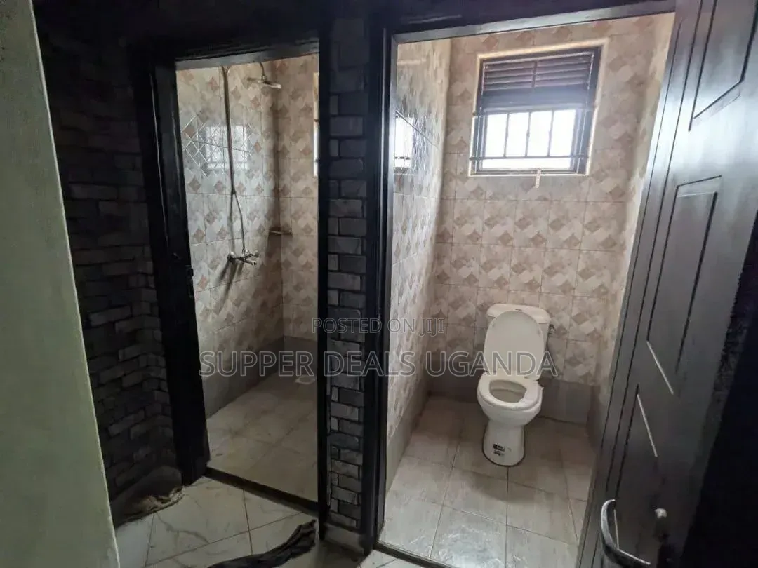 1bdrm Bungalow in Kisaasi, Nakawa for rent
