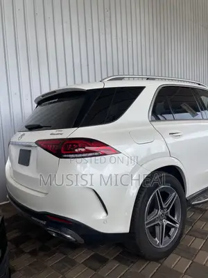 Mercedes-Benz GLE-Class GLE 400d 4MATIC 2020 White