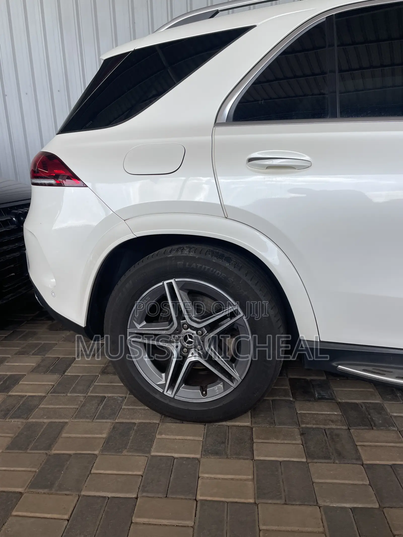 Mercedes-Benz GLE-Class GLE 400d 4MATIC 2020 White