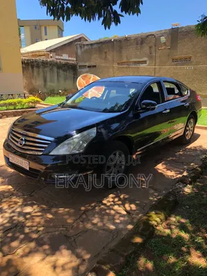 Nissan Teana 2013 Blue