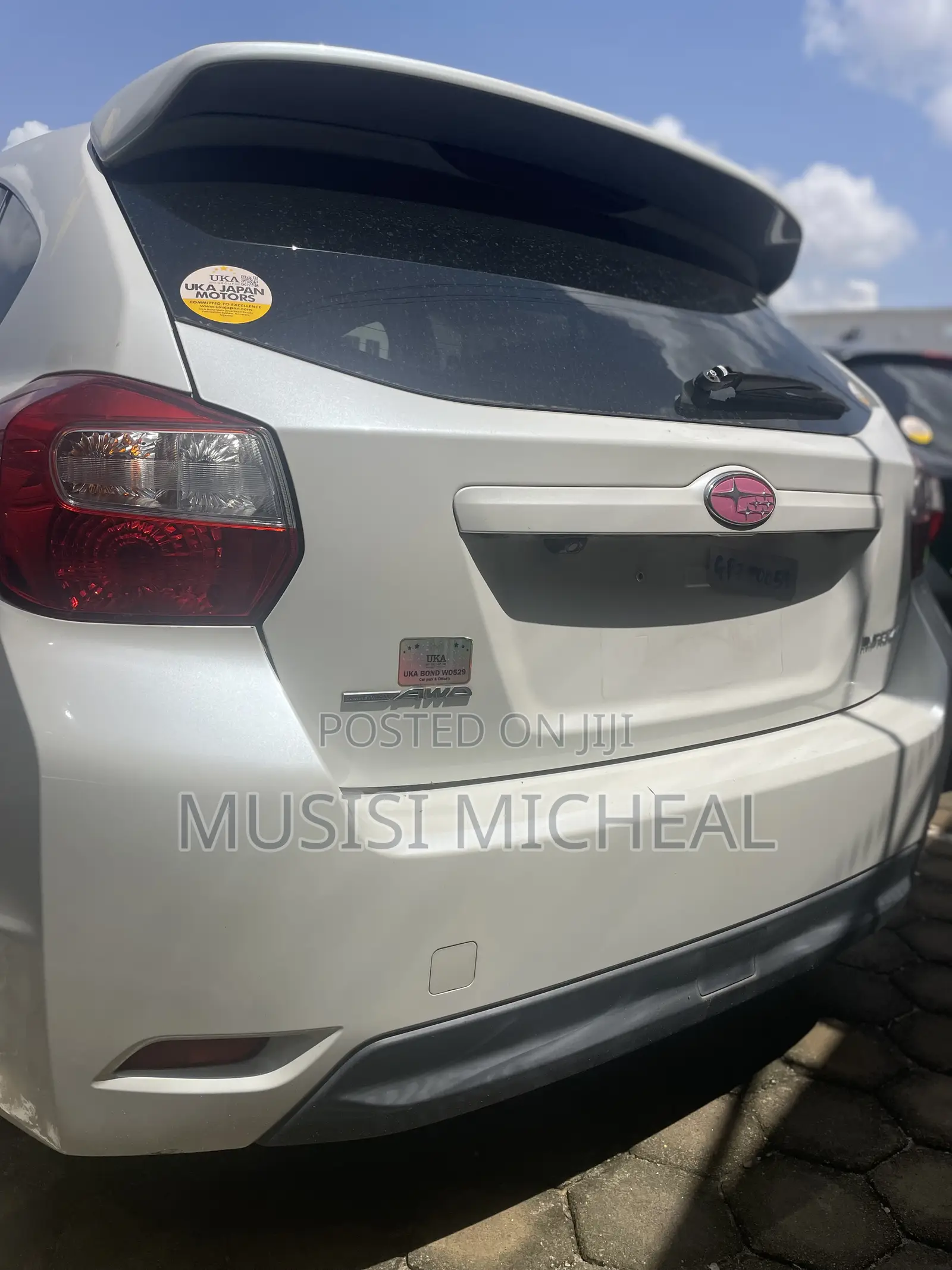 Subaru Impreza 2.0i Sport Premium PZEV 4dr Hatchback AWD (2.0L 4cyl 5M)