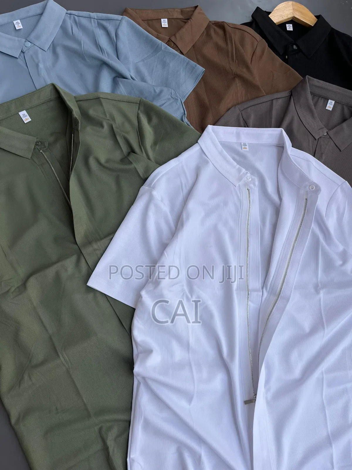 Men's Short-Sleeve Zipper Shirts