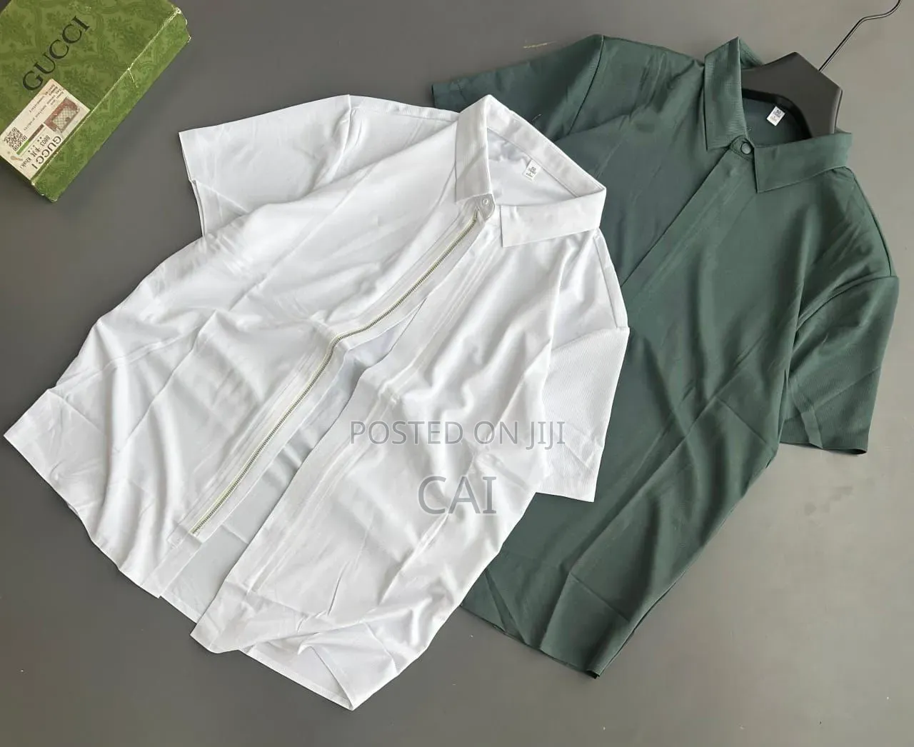 Men's Short-Sleeve Zipper Shirts