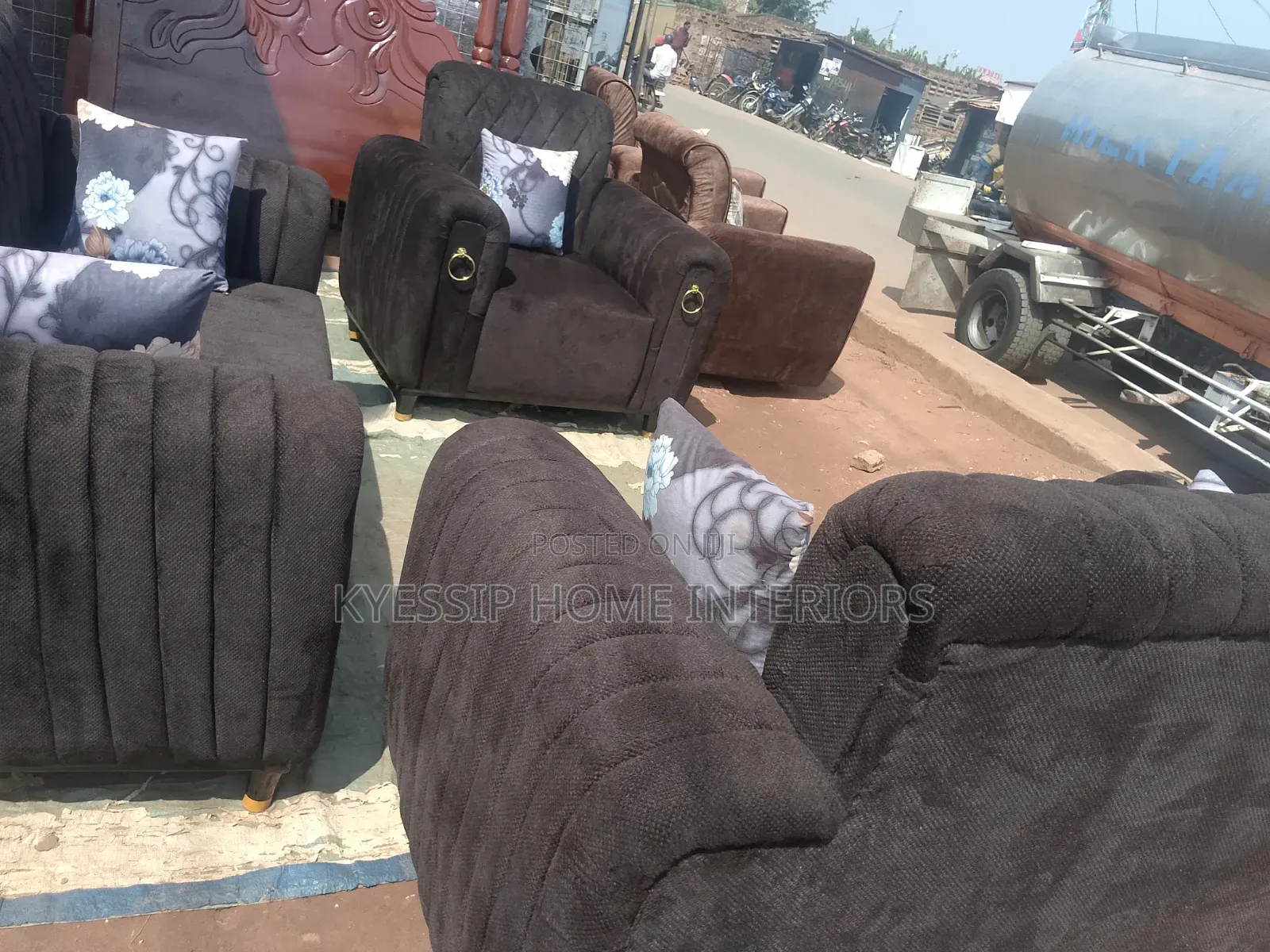 New 5 Seater Sofaset
