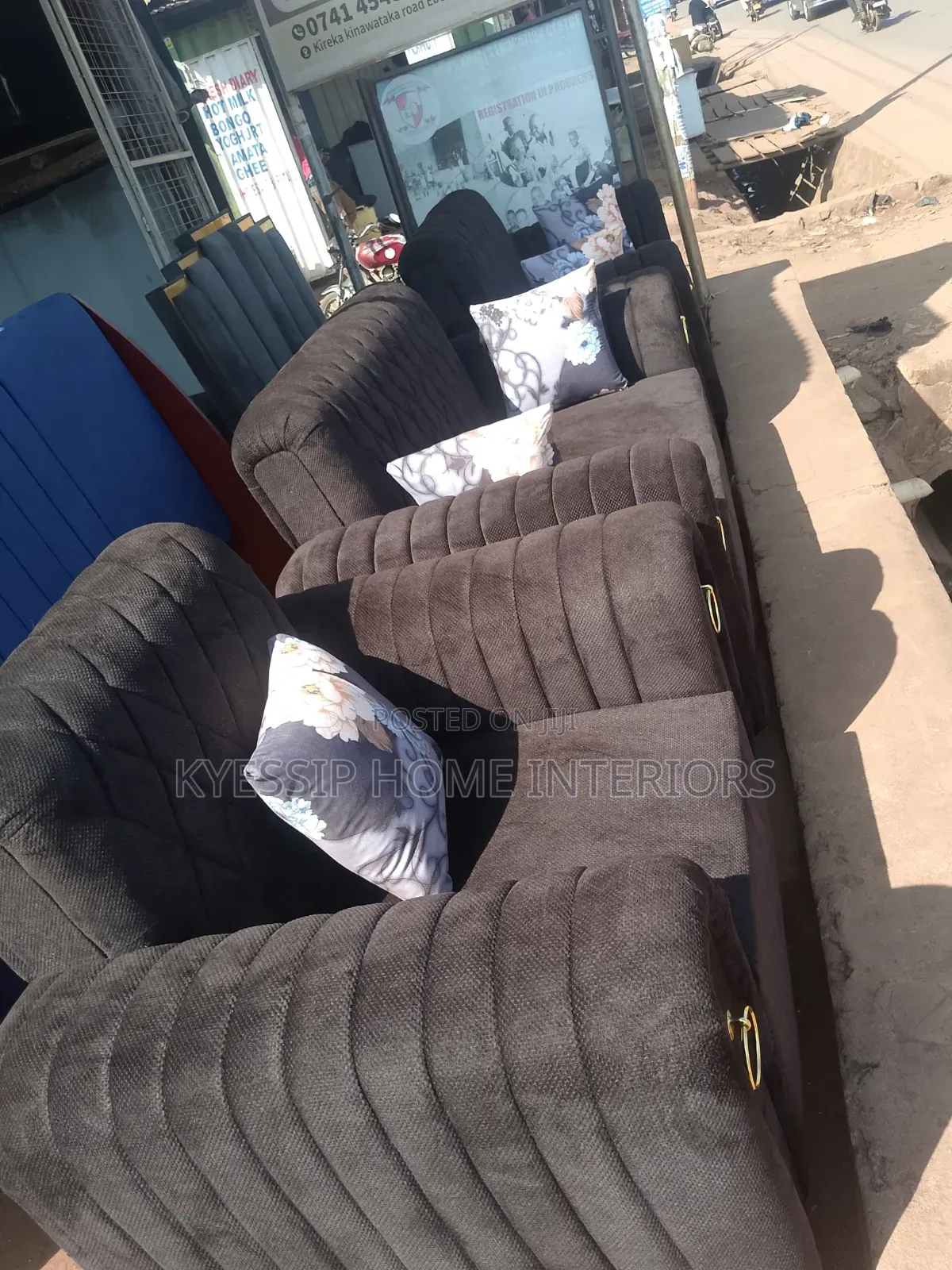 New 5 Seater Sofaset